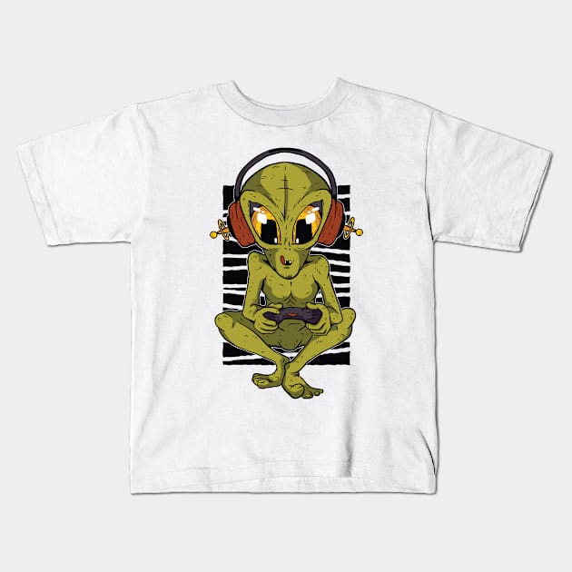 Green Alien Gamer Kids T-Shirt by boobear247